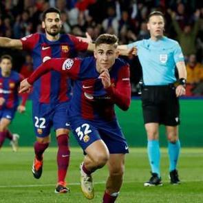 Napoli'ye İspanya'da şok! Barcelona &ccedil;eyrek finalde