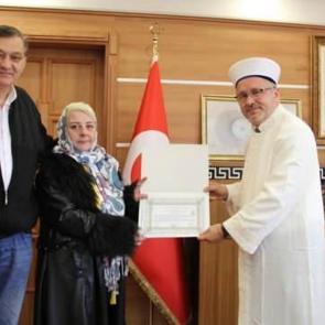 Bolu'ya gelin gelen kadın Ramazan ayında M&uuml;sl&uuml;man oldu