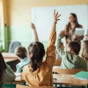 MEB'den yenilik&ccedil;i sınıf adımı: 3 bin 500 okula kurulacak!