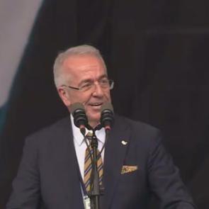 Tepkilere dayanamadı! Fenerbah&ccedil;e'de Erol Bilecik'ten ayrılık kararı