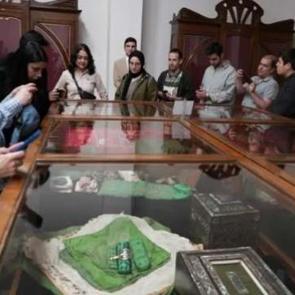 Yıldız Sarayı’ndan 100 yıl önce devredilen kutsal emanetler gün yüzüne çıktı