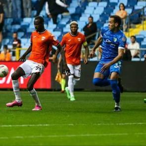 Adana'da 2 goll&uuml; ma&ccedil;! Puanlar paylaşıldı