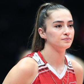 Beşiktaş, Saliha Şahin'i kadrosuna kattı