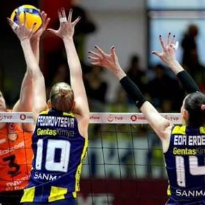 Fenerbah&ccedil;e'ye b&uuml;y&uuml;k şok! Eczabaşı seriyi eşitledi