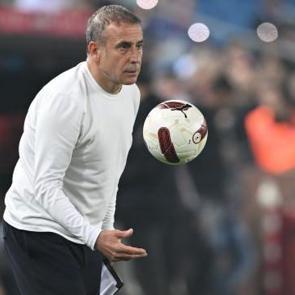 Abdullah Avcı oyuncusuna kızdı! "Oyundan atılması doğru karar"