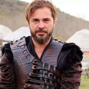 Engin Altan D&uuml;zyatan'dan dikkat &ccedil;ekici a&ccedil;ıklama: &Ccedil;ok fazla kollamıyor! 