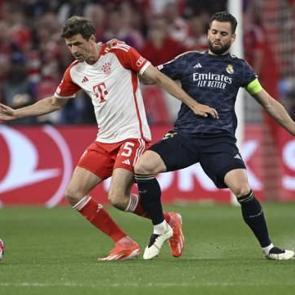 Bayern'e 4 dakikalık geri d&ouml;n&uuml;ş yetmedi! Real Madrid turu İspanya'ya taşıdı