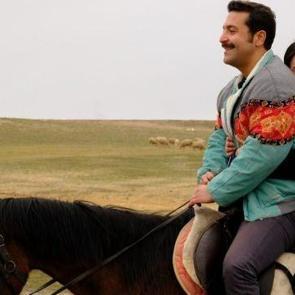 G&ouml;n&uuml;l Dağı'nın yıldızı ger&ccedil;eği ilk kez anlattı! S&ouml;ylediklerini duyunca şaşıracaksınız