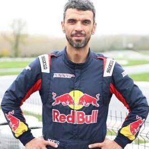 Kenan Sofuoğlu&rsquo;nun evi şok etkisi oluşturdu! Bu kez işiyle değil eviyle g&uuml;ndeme geldi