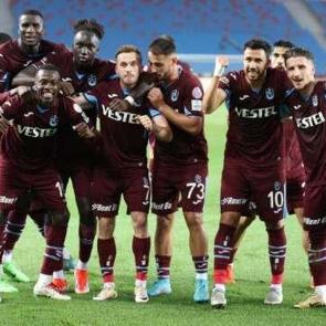 Trabzonspor, geriye d&uuml;şt&uuml;ğ&uuml; ma&ccedil;larda 8 puan &ccedil;ıkardı