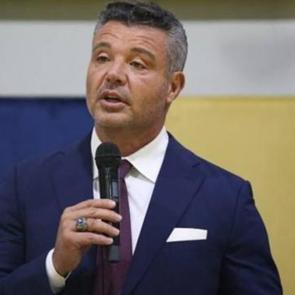 Fenerbah&ccedil;e başkan adayı Sadettin Saran, kul&uuml;b&uuml;n mevcut borcunu a&ccedil;ıkladı