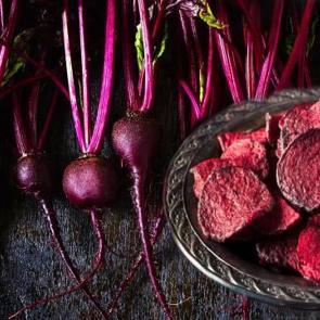 Haşlanmış kırmızı pancar suyunun faydaları: Kırmızı pancar cilde faydaları!