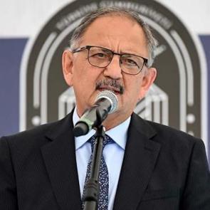 Bakan &Ouml;zhaseki: TOKİ'nin yaptığı konutlardan bir tanesi bile yıkılmadı