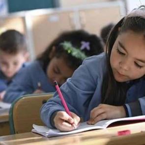 Yeni m&uuml;fredat taslağına on binlerce &ouml;neri geldi