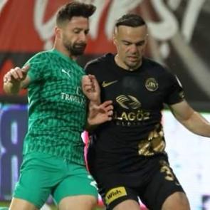 &Ccedil;orum'da gergin ma&ccedil;! Bodrum FK, Play-Off'ta final i&ccedil;in avantajı kaptı