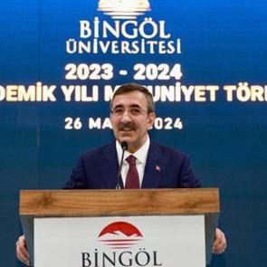 T&uuml;rkiye&rsquo;de eğitim devrimi: &Uuml;niversite ve &ouml;ğrenci sayıları rekor seviyede!