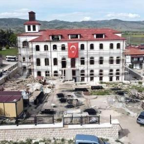 159 yıllık mektep kütüphane olacak