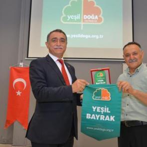 KAE&Uuml; &rsquo;Yeşil Bayrak&rsquo; &ouml;d&uuml;l&uuml; aldı