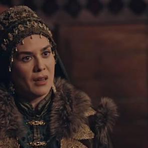 Kuruluş Osman 'Melike Hatun' Bengi &Ouml;zt&uuml;rk kimdir? Eşi kim? Bengi &Ouml;zt&uuml;rk'&uuml;n oynadığı diziler