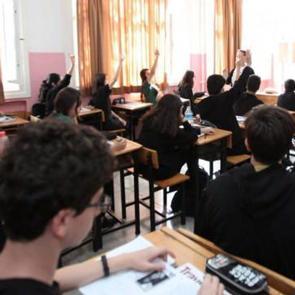 Yeni m&uuml;fredatta k&ouml;kl&uuml; değişiklikler! İşte herkesin merak ettiği t&uuml;m detaylar...