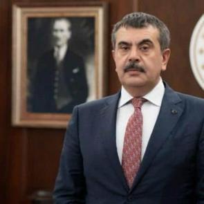 Bakan Tekin'den m&uuml;fredat a&ccedil;ıklaması