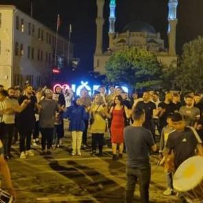 Iğdır'da halk sokağa d&ouml;k&uuml;ld&uuml;!