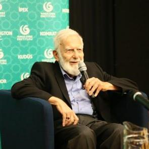 Prof. Dr. Sadettin &Ouml;kten: Birey i&ccedil;g&uuml;d&uuml;lerin esiri haline getirildi