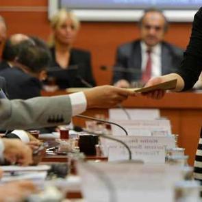 &Ouml;zelleştirme İdaresi&rsquo;nden rekor fiyata arsa satışı