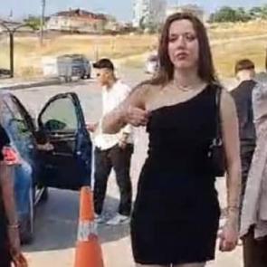 Bakan Tekin'den g&uuml;ndem olan kıyafet tartışmasına yorum: Konu başka y&ouml;ne evrildi