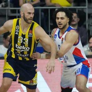 Fenerbah&ccedil;e Beko, final serisinin 4'&uuml;nc&uuml; ma&ccedil;ında Anadolu Efes'i konuk edecek