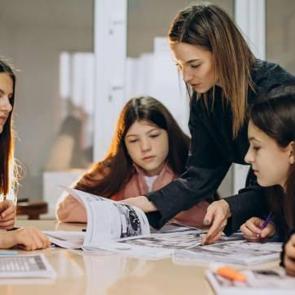 &Ouml;ğretmenlerle ilgili kritik haber! Karar verildi...