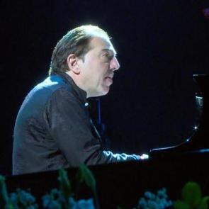 Ünlü piyanist ve besteci Fazıl Say sanatseverle buluştu