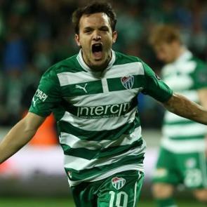 Bursaspor yeni teknik direkt&ouml;r&uuml;n&uuml; a&ccedil;ıkladı! Efsane isim geri d&ouml;nd&uuml;