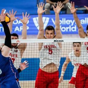 Filenin Efeleri 11. ma&ccedil;ında 10. yenilgisini aldı