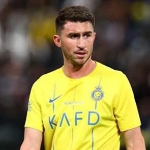 Galatasaray'a Guardiola tedrisatından ge&ccedil;miş stoper!