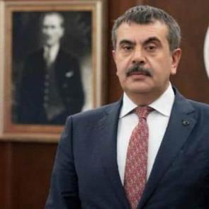 Bakan Tekin'den &ouml;ğretmenlere mesaj: Bu &ouml;ncelikli meselemiz...