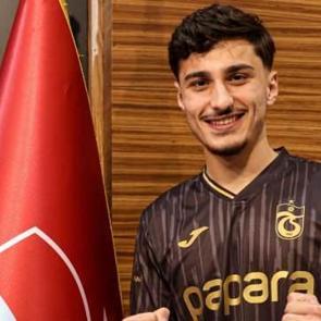 Trabzonspor, Cihan &Ccedil;anak'ın bonservisini ve maaşını KAP'A bildirdi!