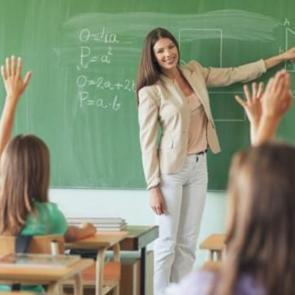 Yeni d&uuml;zenleme geliyor! 230 bin &ouml;ğretmen faydalanacak