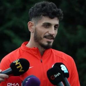 Samet Akaydın kimdir ve nerelidir? Hangi takımda? Evli mi?