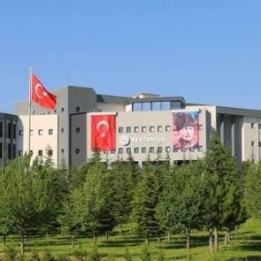 Politika Yapıcılar i&ccedil;in İslamofobi ile M&uuml;cadelede Medya ve Sivil Toplum Rehberi