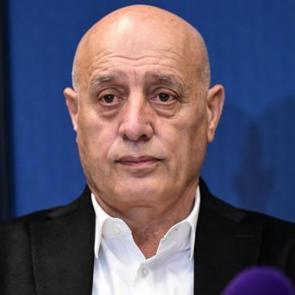 Ecmel Sarıalioğlu'ndan Hacıosmanoğlu'na ziyaret