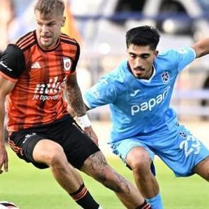 Uğurcan &Ccedil;akır duvar &ouml;rd&uuml;! Trabzonspor, Slovakya'da avantajı kaptı