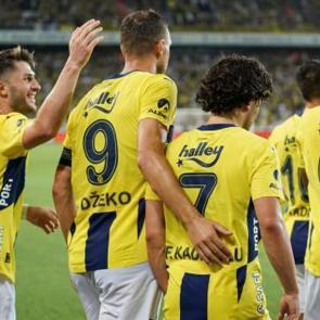 Fenerbah&ccedil;e, Kadık&ouml;y'de 2 golle turladı!