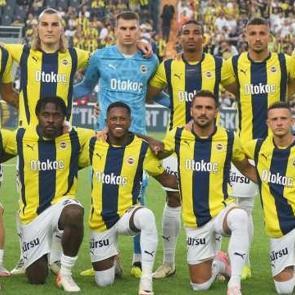Fenerbah&ccedil;e, Şampiyonlar Ligi kadrosunu a&ccedil;ıkladı! En Nesyri...