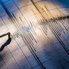 Hatay'da 3 b&uuml;y&uuml;kl&uuml;ğ&uuml;nde deprem