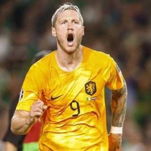 Trabzonspor, Weghorst'u ikna etti!