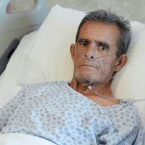 İzmir'de hastaya aynı ameliyatta hem stent hem de kalp pili takıldı