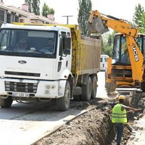 Konya B&uuml;y&uuml;kşehir Akşehir'de 129 kilometrelik su altyapı yatırımı yapıyor