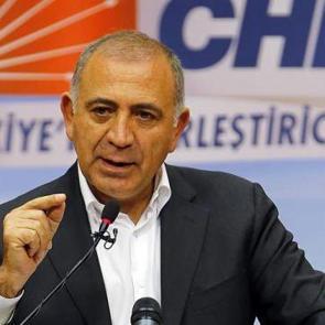 CHP'de hareketli saatler: G&uuml;rsel Tekin'den yeni a&ccedil;ıklama