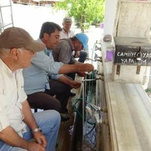 T&uuml;rkiye'nin her bir k&ouml;şesinden binlerce kişi akın ediyor! Şeker hastalarına şifa olacak